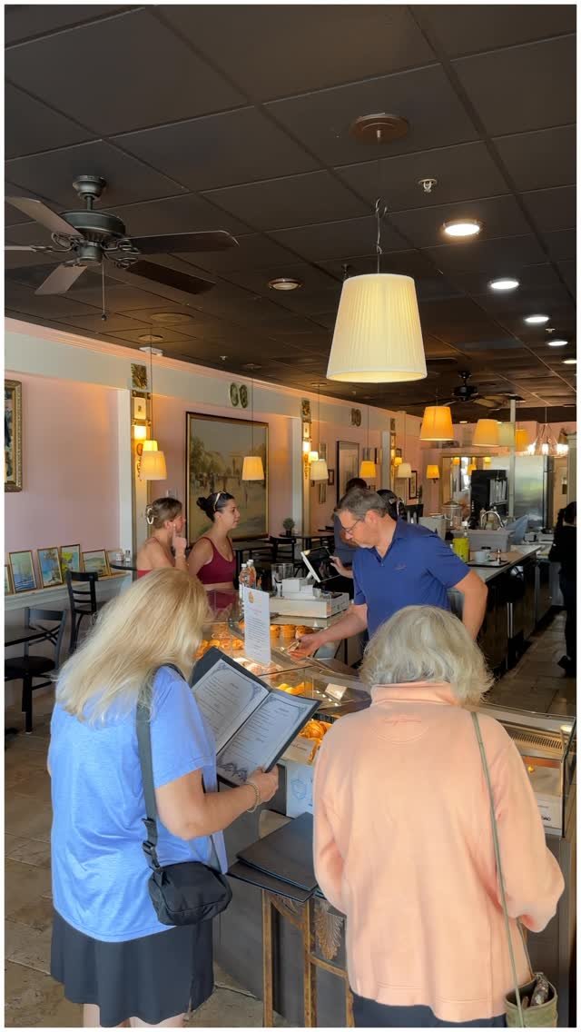 Full of life / Plein de vie