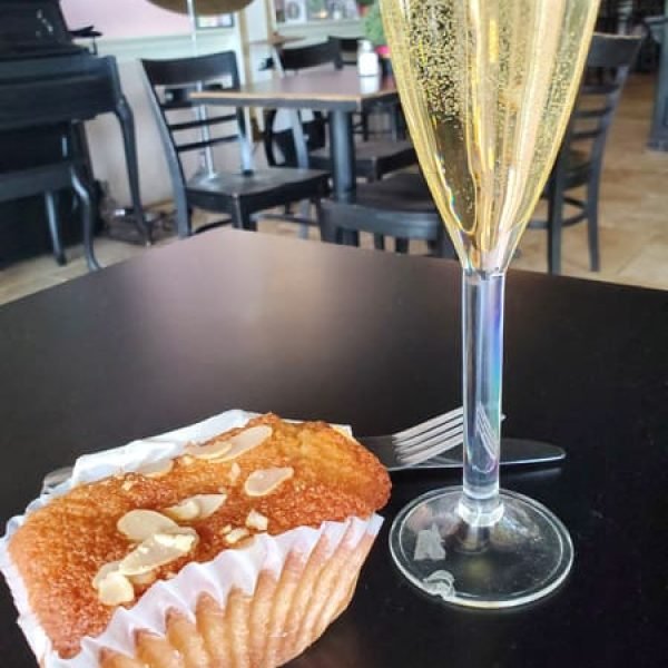 Travel Cake - Financier (Almond)